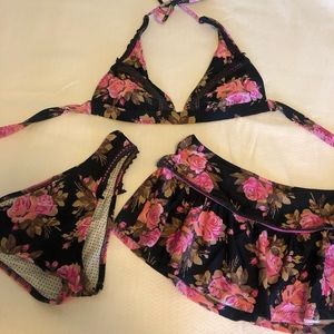 Betsey Johnson 3 piece floral rose print bikini